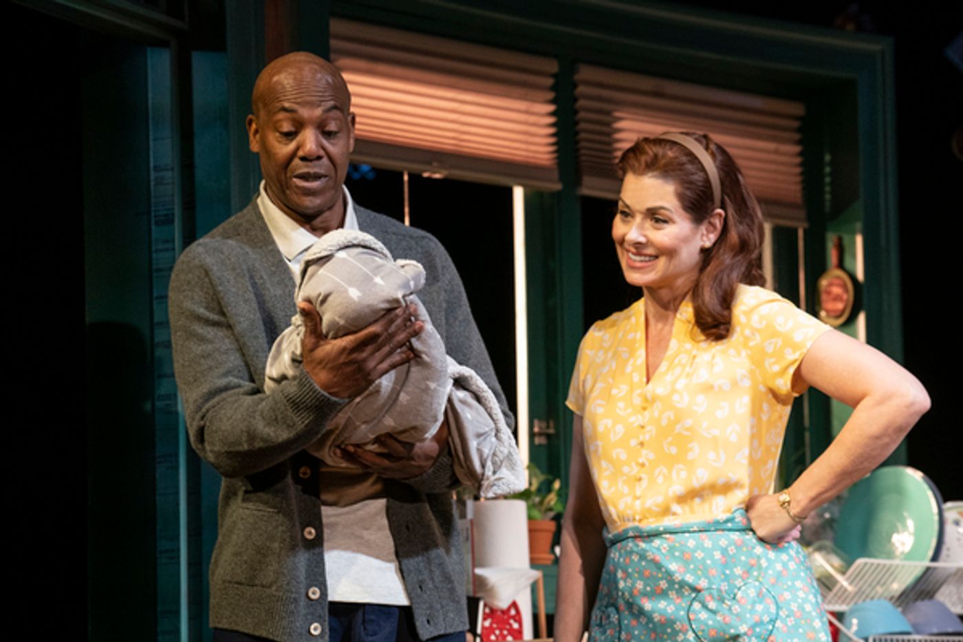 Photos: First Look at Debra Messing & More in BIRTHDAY CANDLES  Image